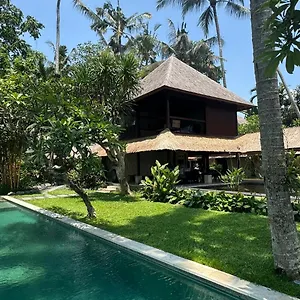  Villa Pantulan Bali Indonesia