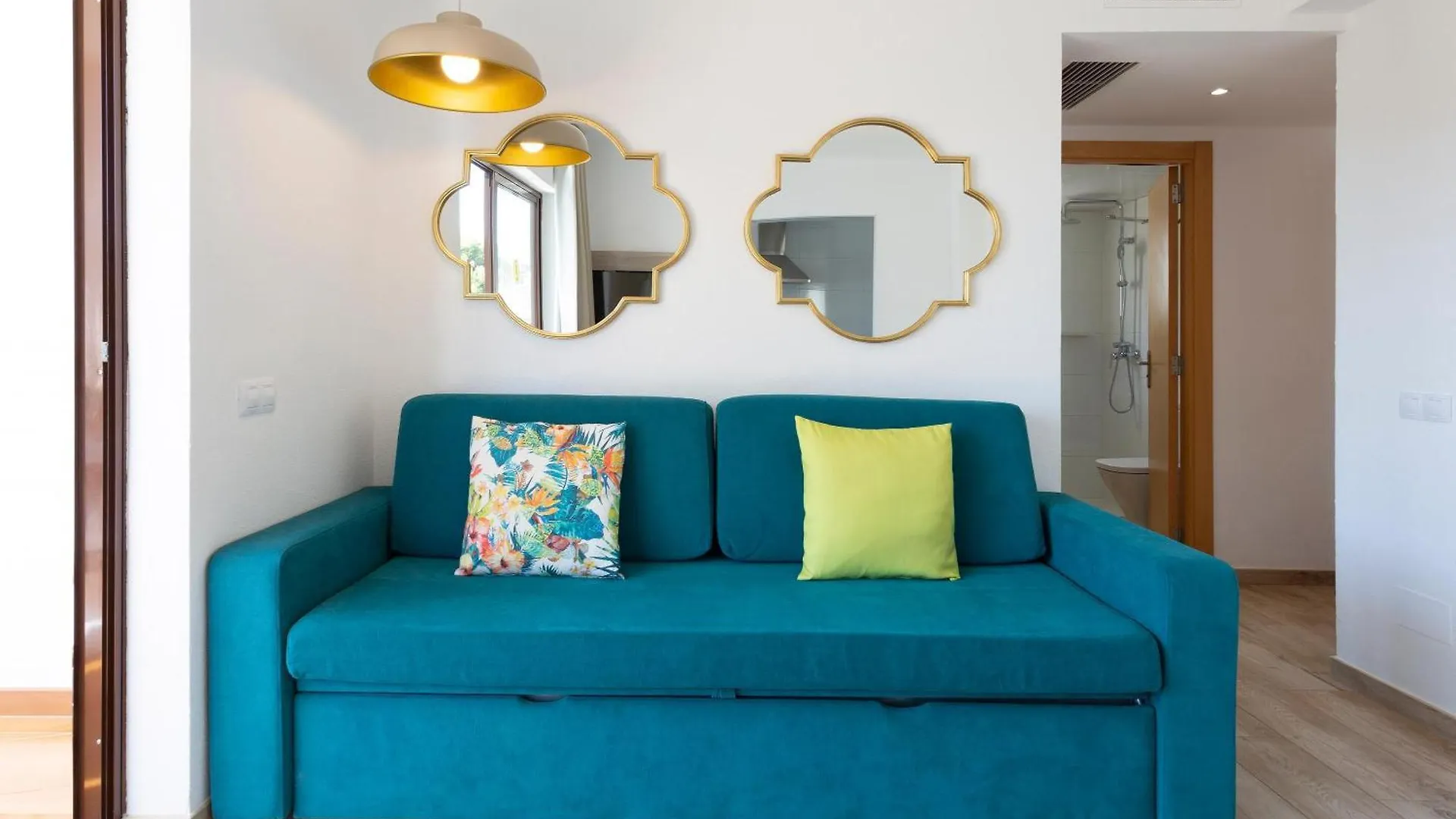 Flipflop Surfing Playa Apartment Santa Ponsa Spain