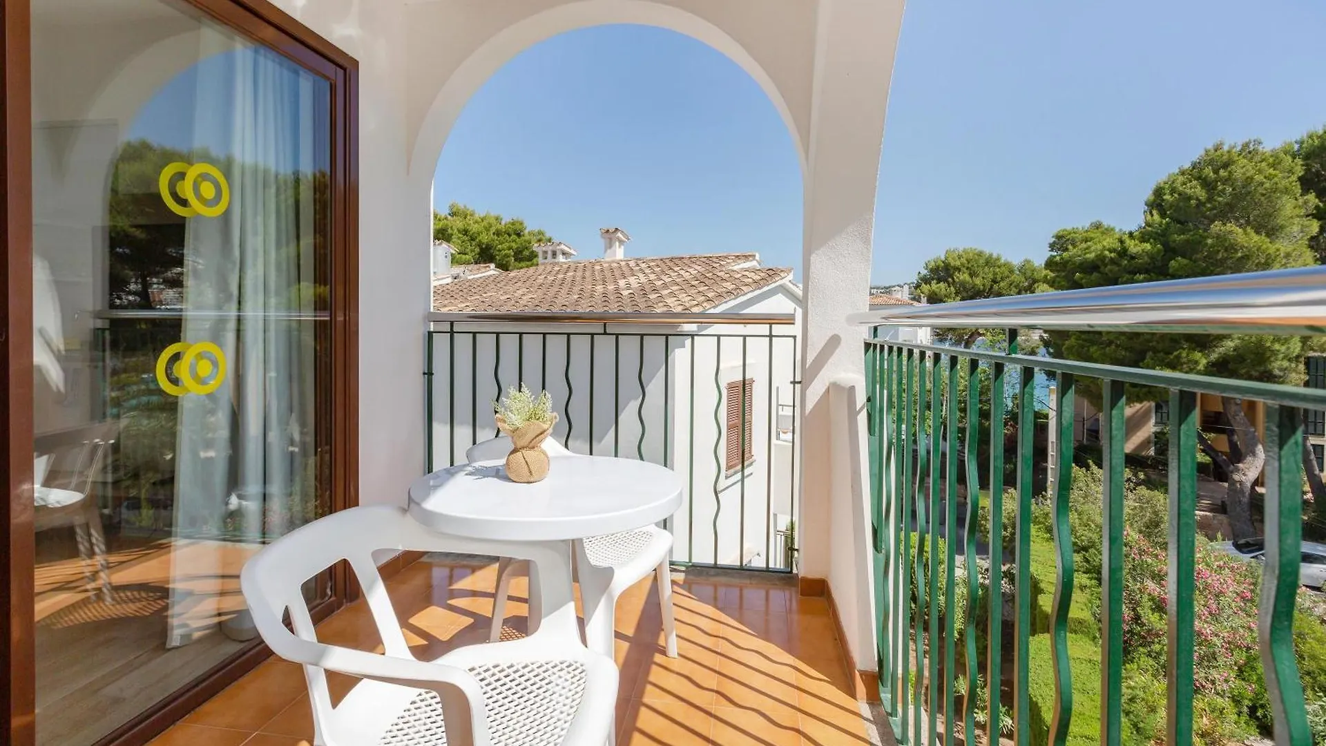 Flipflop Surfing Playa Apartment Santa Ponsa Spain